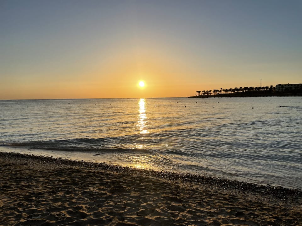 Strand Brayka Bay Resort