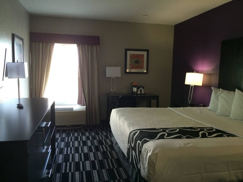 Modern und schön La Quinta Inn & Suites by Wyndham Orlando Universal area