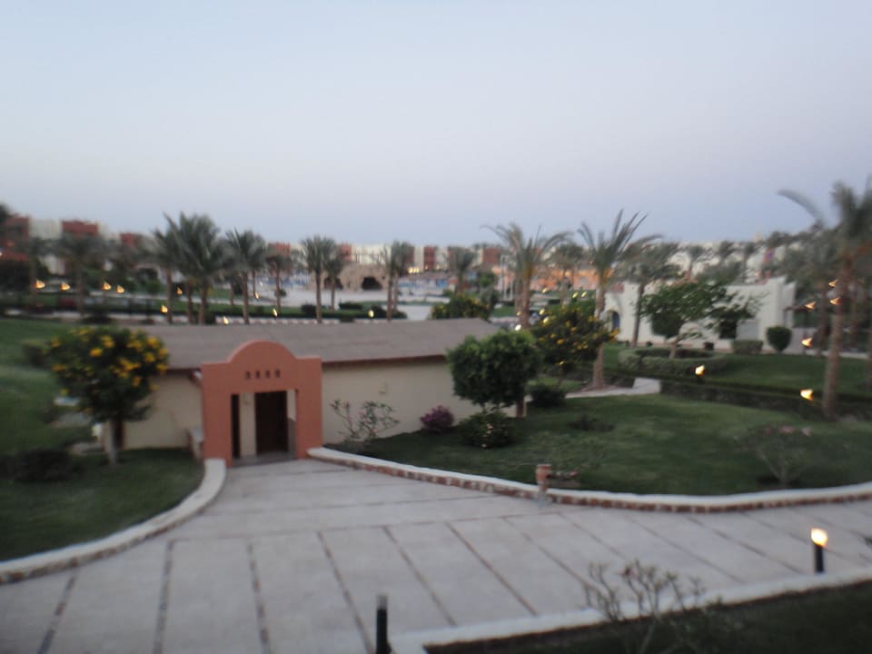 Aussicht von unserem Zimmer SUNRISE Royal Makadi Resort
