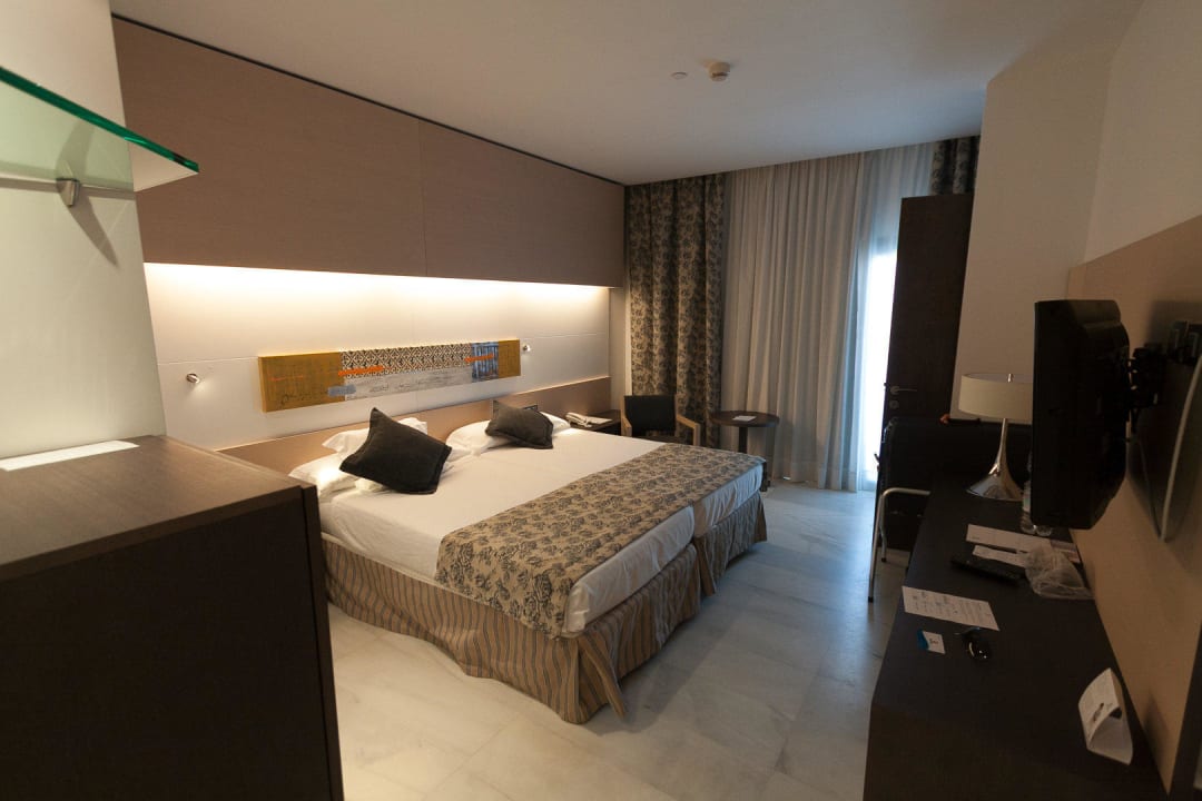 Schlafbereich Hipotels Gran Conil Hotel