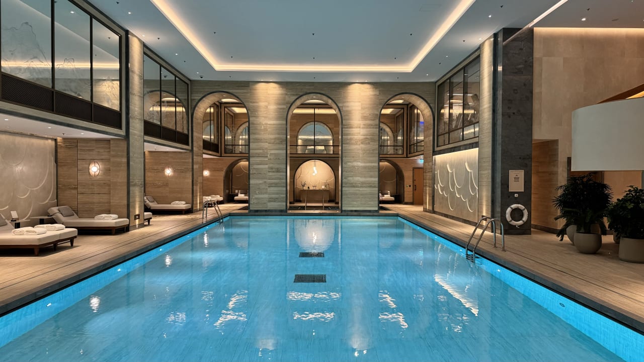 Pool Raffles London at The OWO