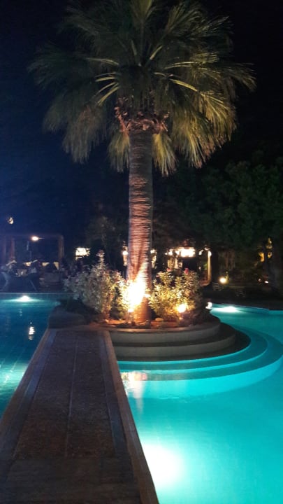 Pool Phãea Cretan Malia