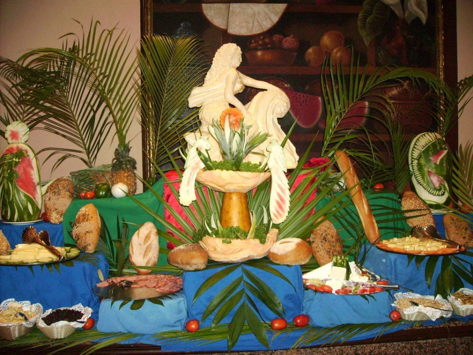 Butterskulpturen auf dem Büffet Hotel Riu Yucatan