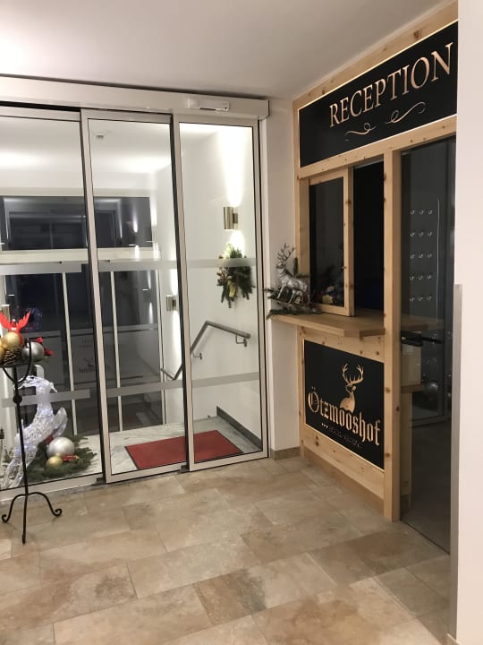 Lobby Hotel-Pension Ötzmooshof