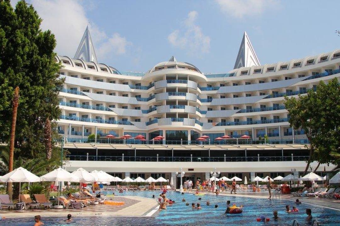 Внутренний бассейн, ресторан, номера на море Hotel Botanik Platinum