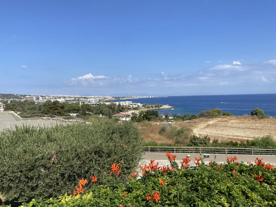 Außenansicht Kresten Palace Hotel