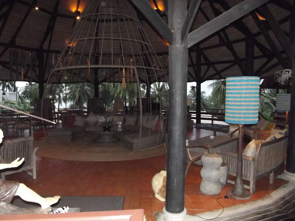 An der Rezeption Cape Panwa Hotel