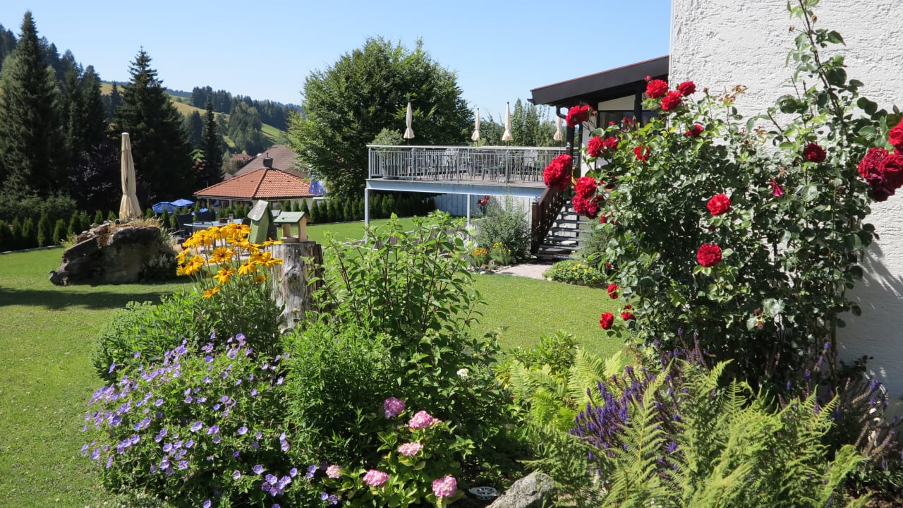 Außenansicht Hotel Staufenblick