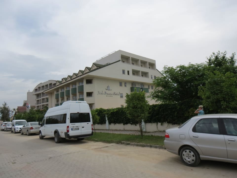 Straßenansicht  Side Breeze Hotel