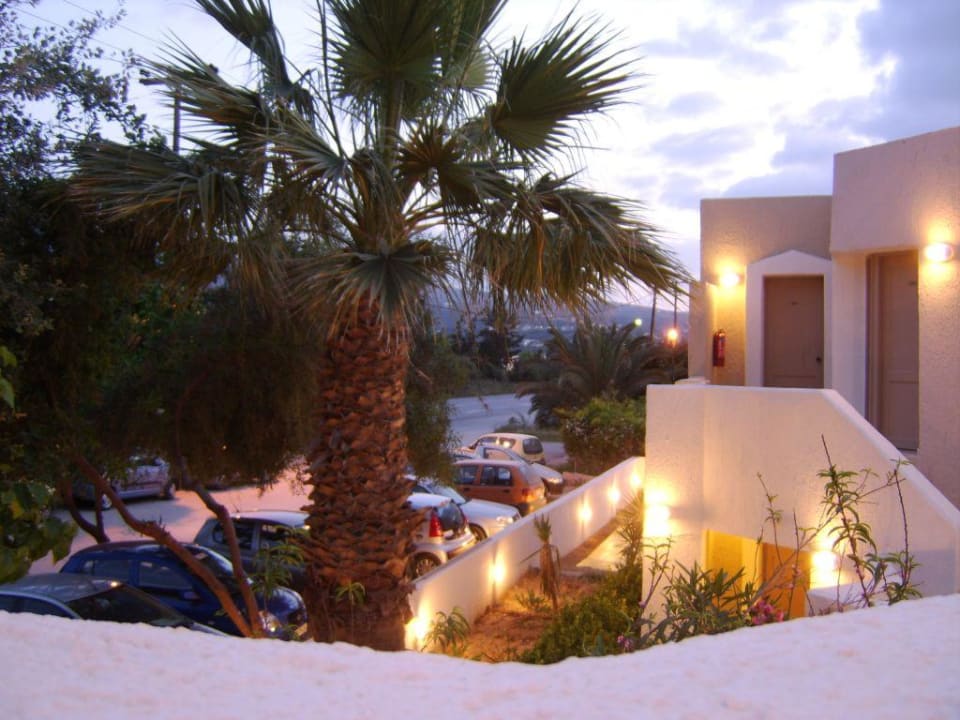 Hinter dem Hotel Nefeli Hotel Rethymno