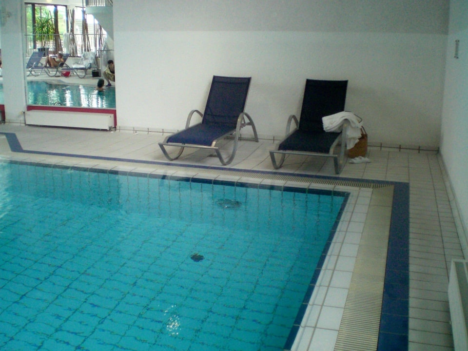 Schwimmbad Trans World Hotel Kranichhöhe