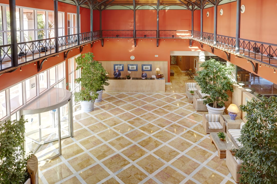 Lobby Grupotel Playa Club