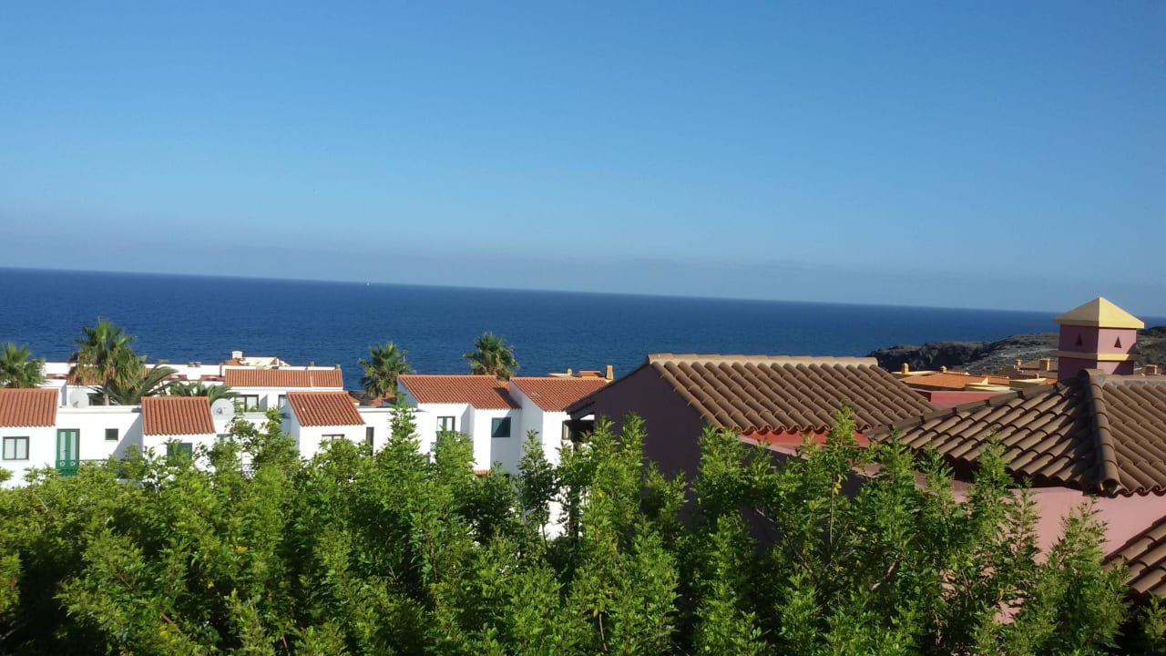 Ein schöner Blick vom Balkon Apartamentos Oasis San Antonio