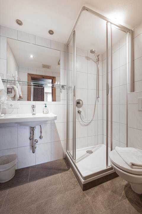 Zimmer Pension Garni Alpenhof