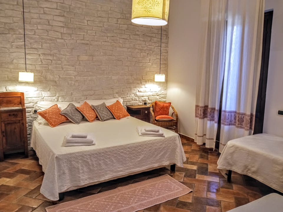 Zimmer Hotel Baja Azzurra