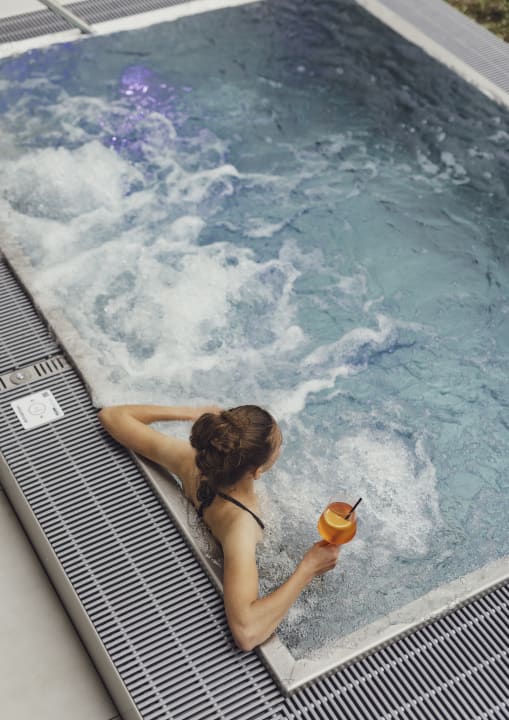 Pool Hotel Gasthof Adler