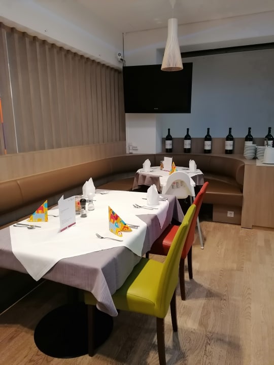 Gastro All In Red Thermenhotel