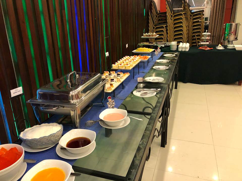 Gastro Olympus Plaza Hotel