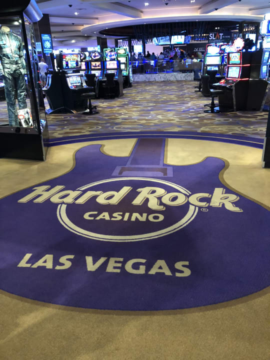 Sport & Freizeit Virgin Hotels Las Vegas, Curio Collection by Hilton