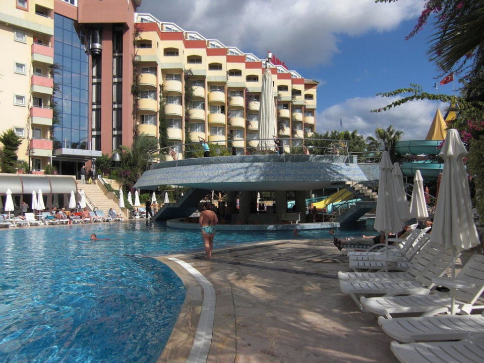 Poolbar Saphir Hotel & Villas