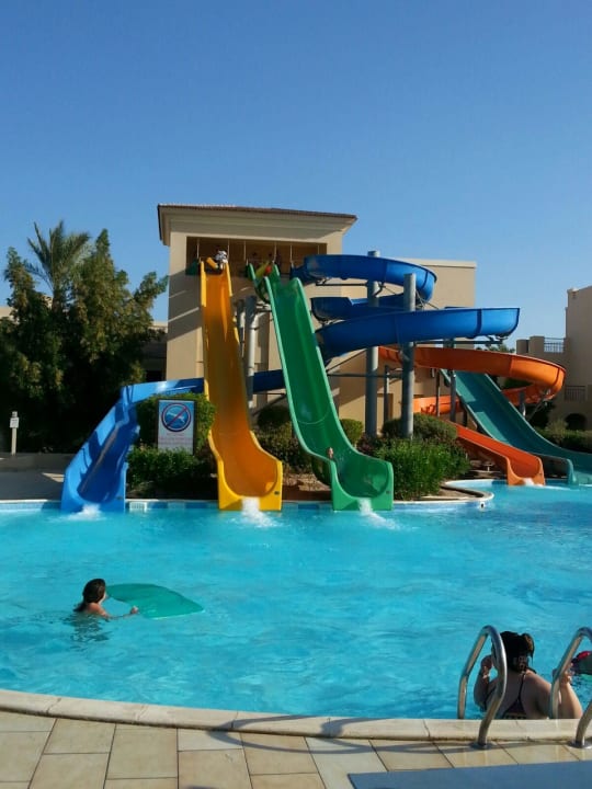 Rutschenturm im Schwesterhotel JAZ Aquamarine Resort