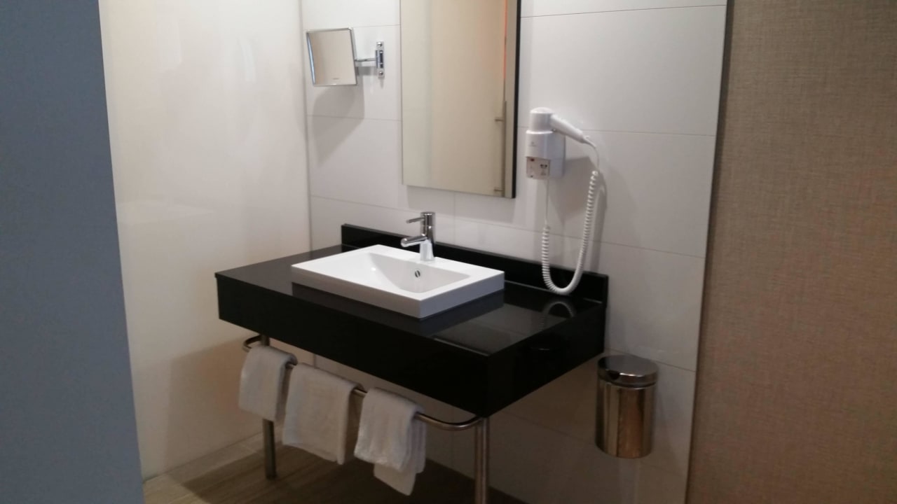 Waschbecken Van der Valk Hotel A4 Schiphol