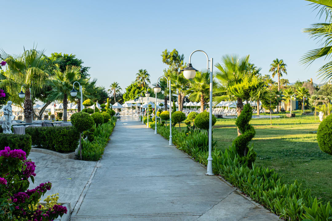 Gartenanlage Club Hotel Phaselis Rose