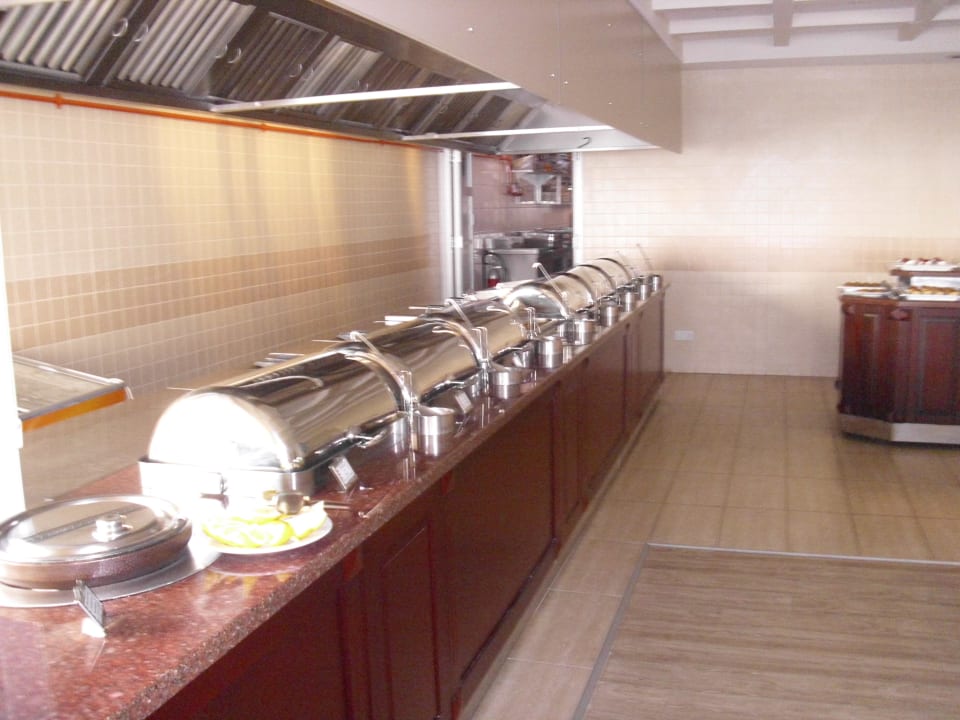 Abendbüffet - Warmspeisen Gardenia Hotel