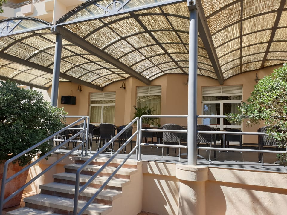 Gartenanlage PortoBay Falésia