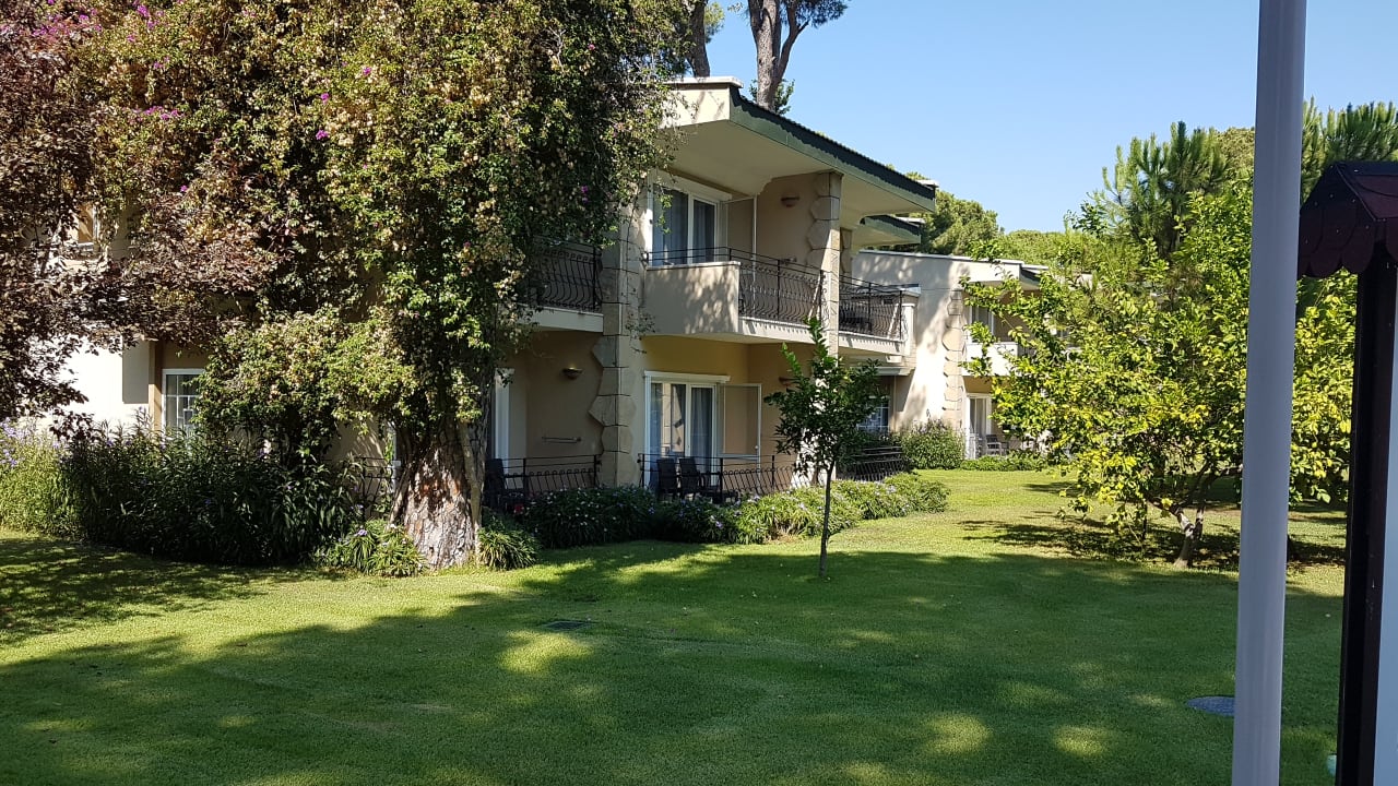 Gartenanlage Pine Beach Belek