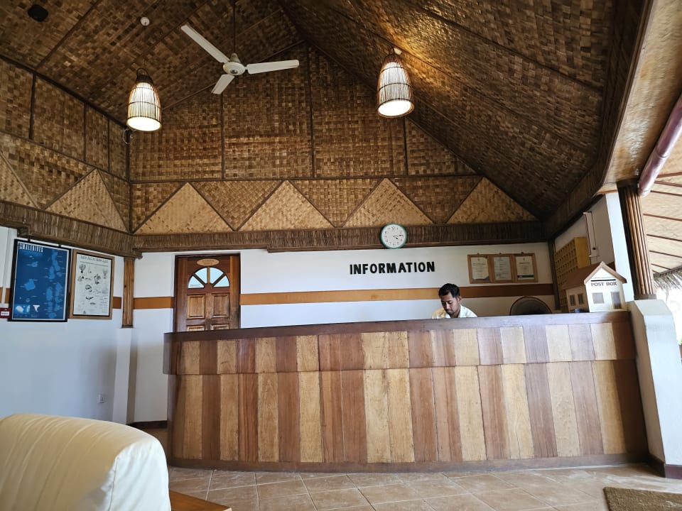 Lobby Thulhagiri Island Resort