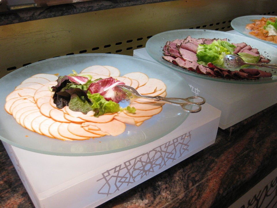 Buffet im Le Vendome Emirates Palace Mandarin Oriental