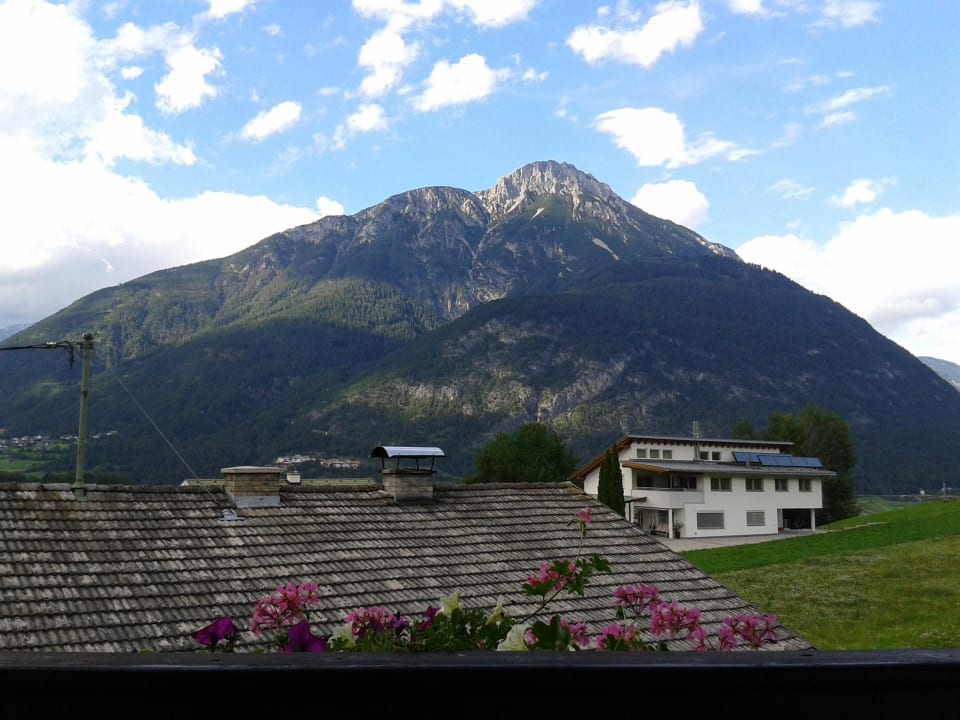 Blick vom Balkon morgens Ferienhotel Bergland