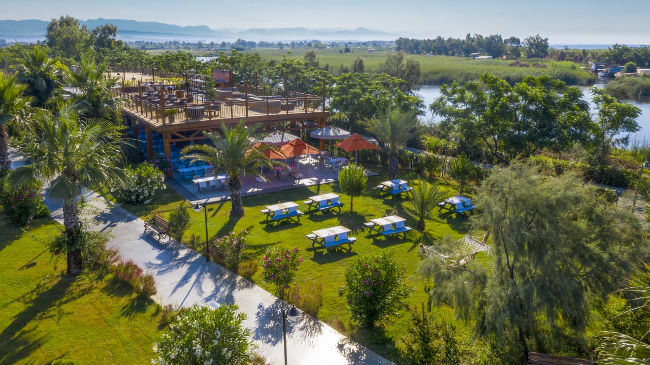 Gastro Port Nature Luxury Resort & Spa