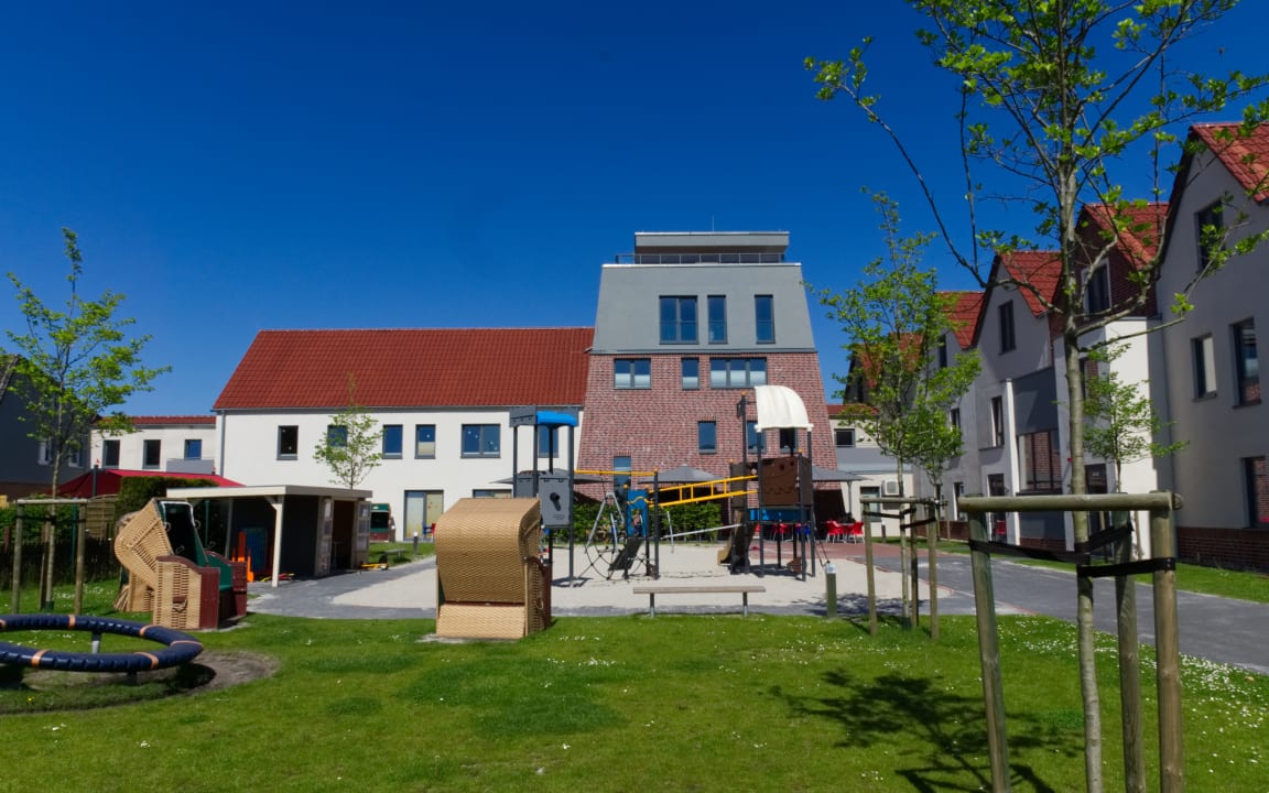 Außenansicht Hotel Deichkrone - Familotel Nordsee