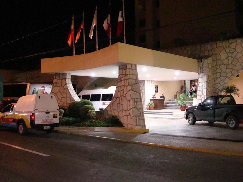 Hoteleingang Gamma by Fiesta Inn Mérida El Castellano