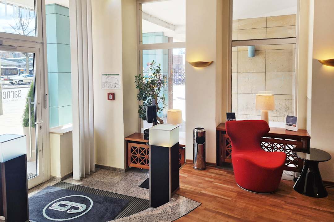 Lobby Garner Hotel Hamburg - Wandsbek Marktplatz