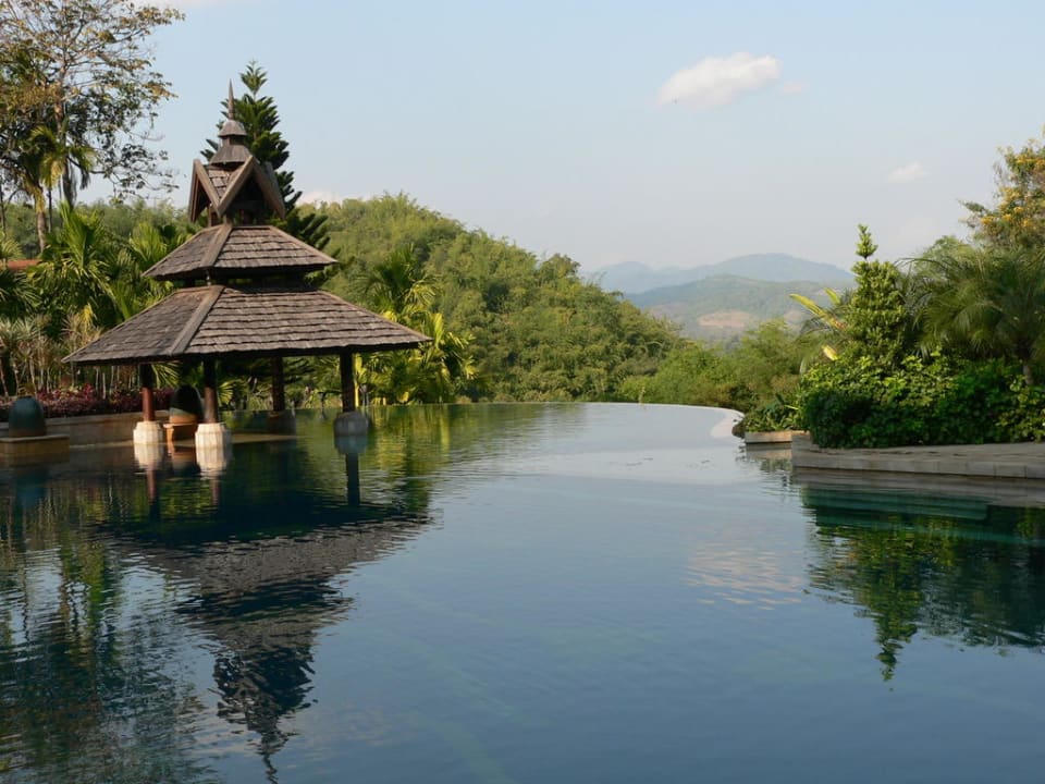 Hotelpool Anantara Golden Triangle Elephant Camp & Resort
