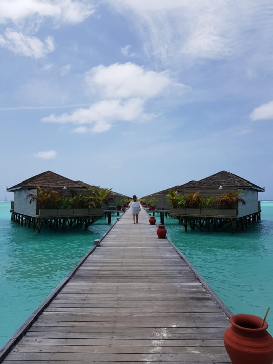 Außenansicht Meeru Maldives Resort Island