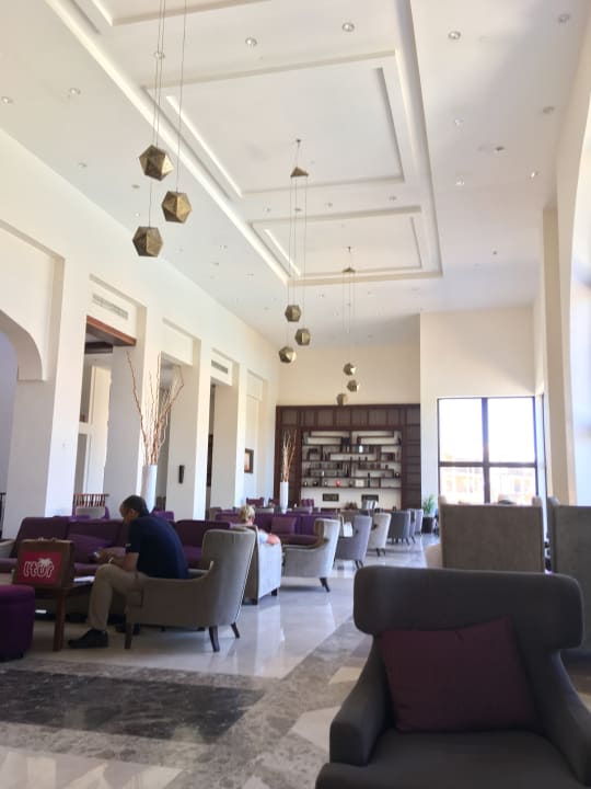 Lobby Steigenberger Aqua Magic