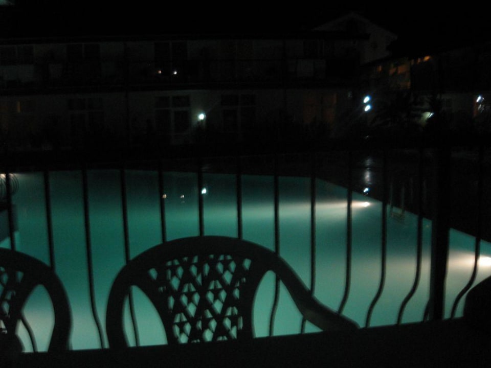 basen nocą Sun Club Hotel