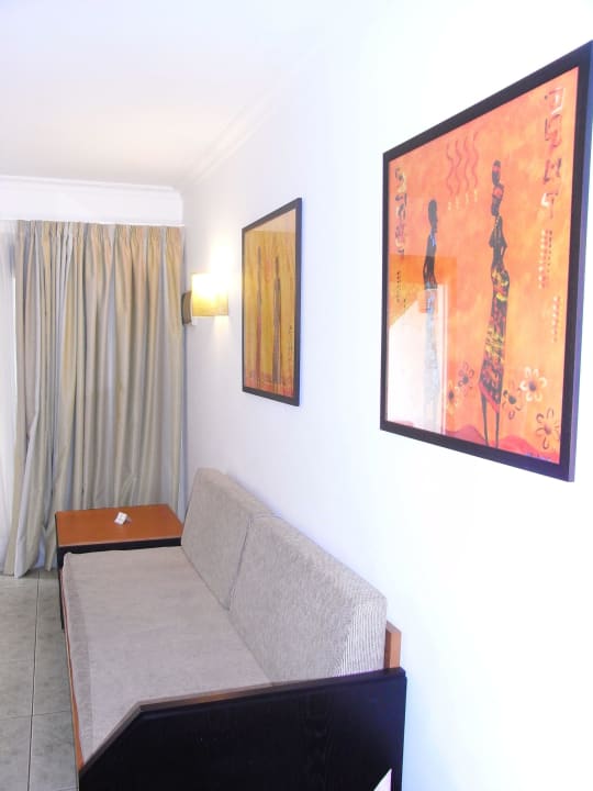 Wohnzimmer HL Miraflor Suites Hotel