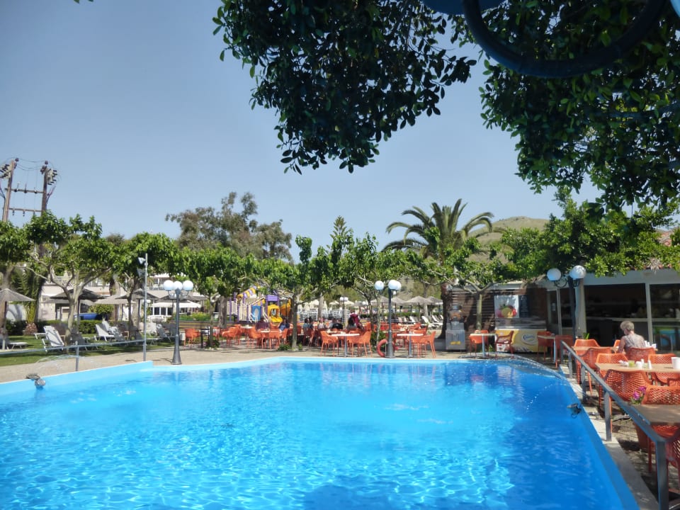 Pool Harmony Boutique Resort