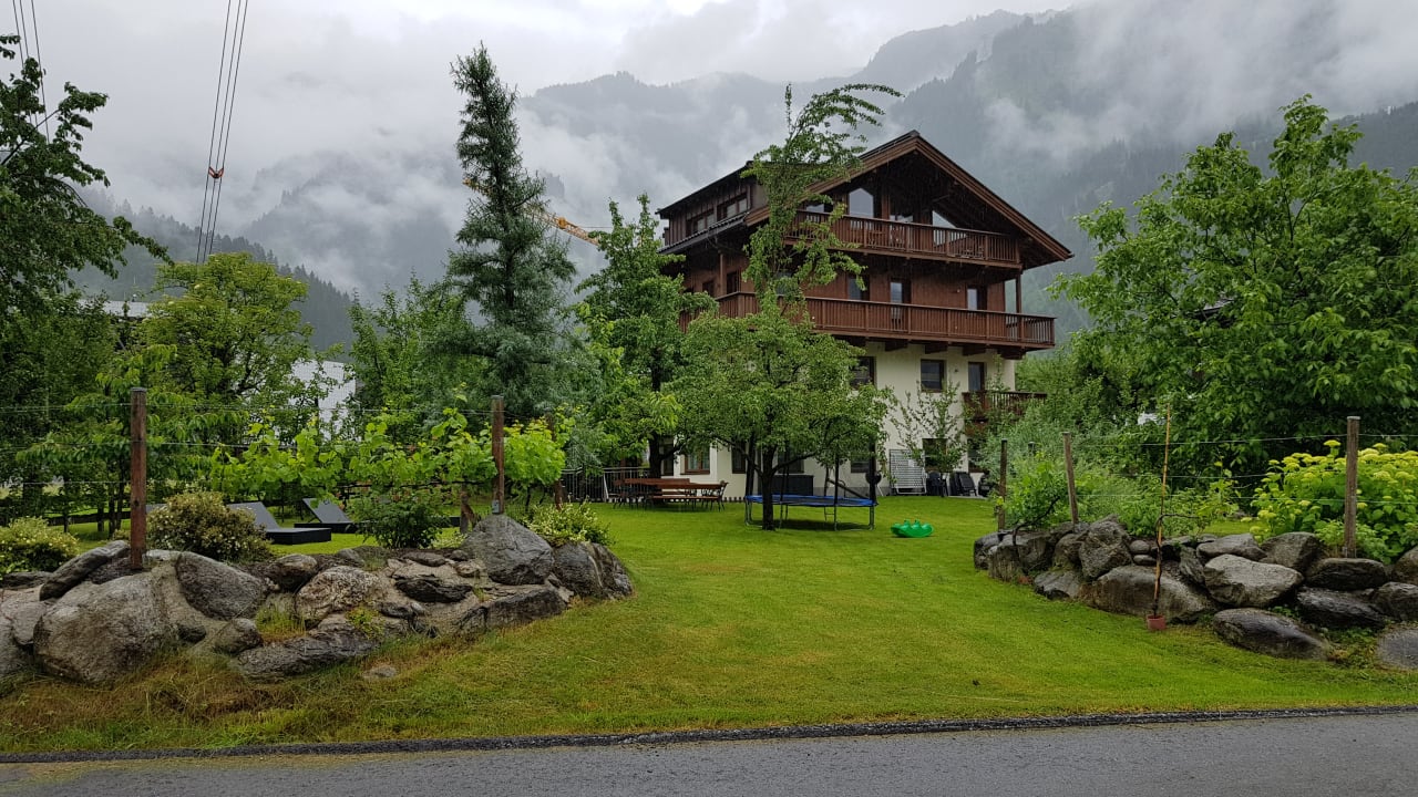 Außenansicht Apart Central - Premium Mountain&Garden