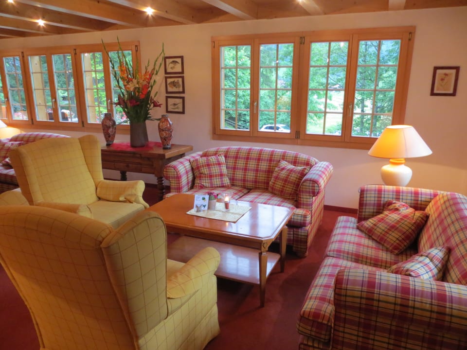 Gemütlich Waldhotel Doldenhorn & Landgasthof Ruedihus