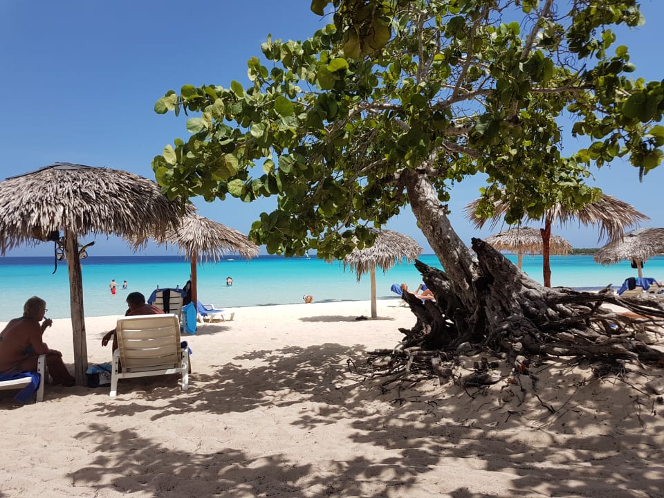 Strand Hotel Playa Pesquero