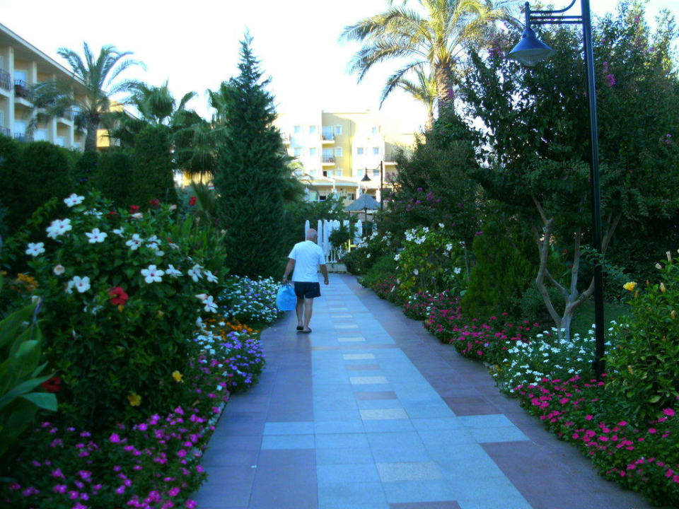 Weg zum Strand Belek Beach Resort Hotel