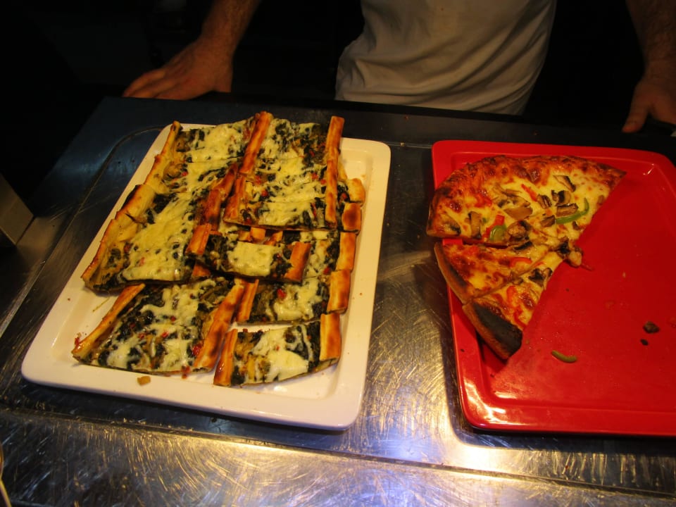 Pizza Aydinbey Kings Palace & Spa