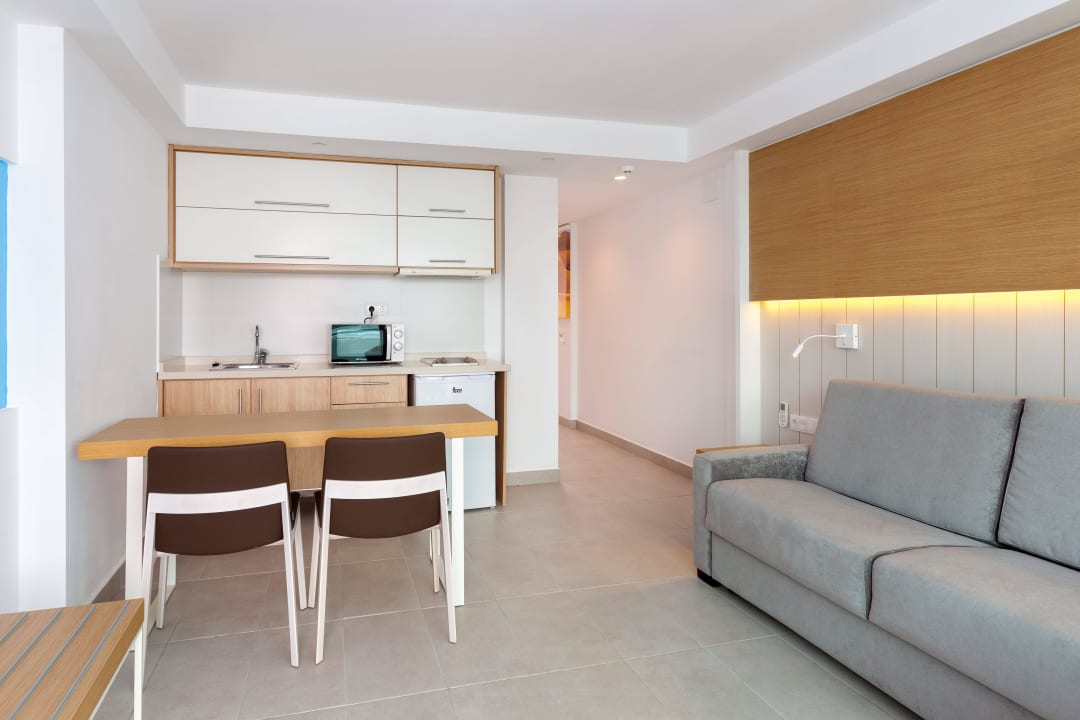 Zimmer alltoura Club Hotel Akeah Broncemar