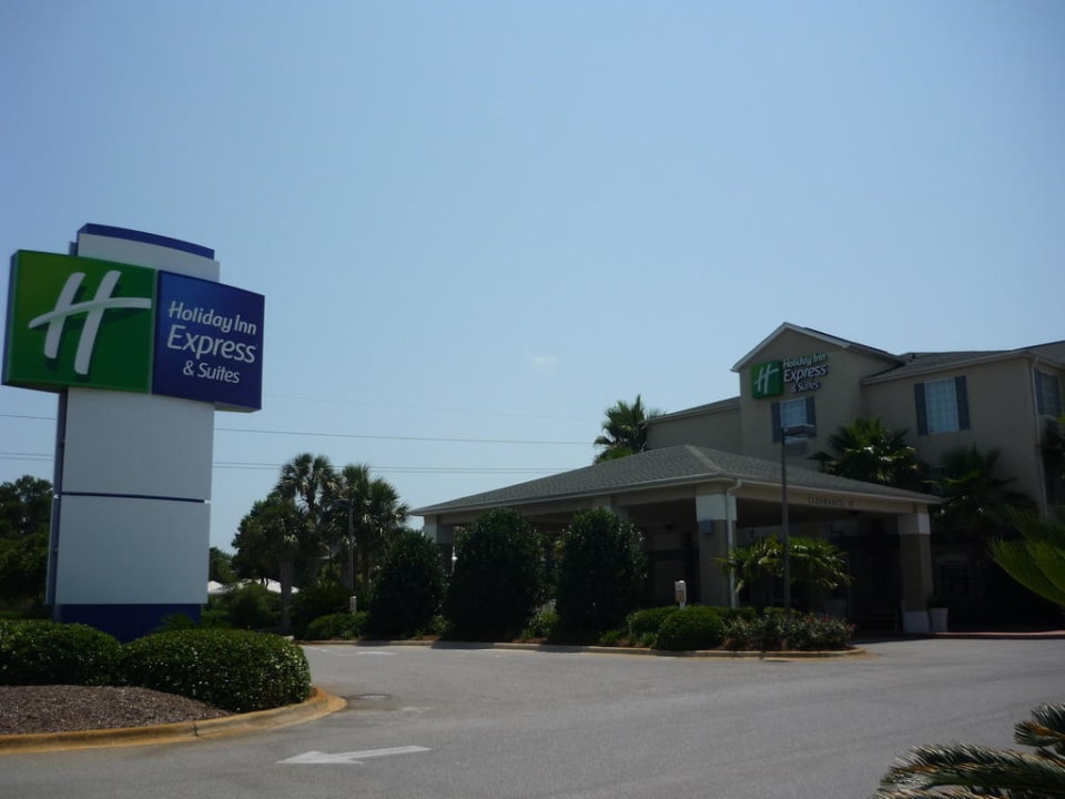 Außenansicht Hotel Holiday Inn Express & Suites Destin